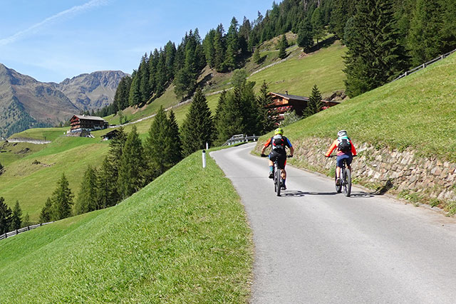 E-Mountainbikeverleih und Touren im Villgratental 2